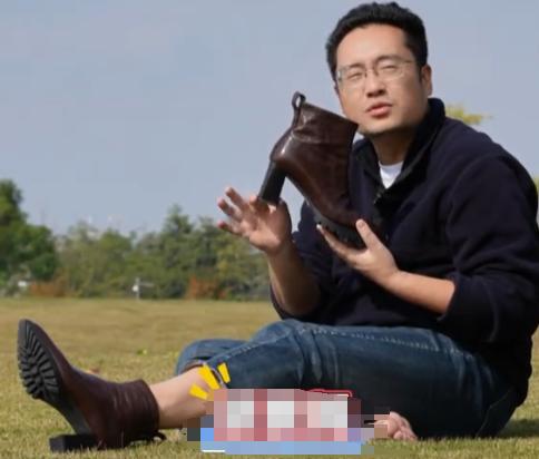 叔穿上了高跟鞋奇迹般东山再起5个月赚12亿j9九游会俱乐部登录入口负债500万后大(图2)