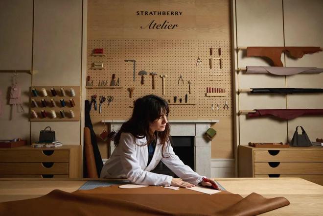 27秋冬休闲女鞋元素趋势预测J9国际集团