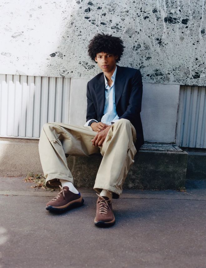 球鞋」不再只是联名、限量款九游会J92025 的「好(图2)