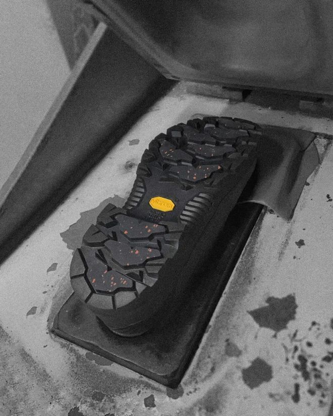 球鞋」不再只是联名、限量款九游会J92025 的「好(图4)