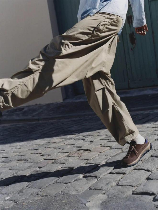 球鞋」不再只是联名、限量款九游会J92025 的「好(图14)