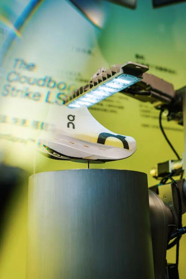 球鞋」不再只是联名、限量款九游会J92025 的「好(图24)