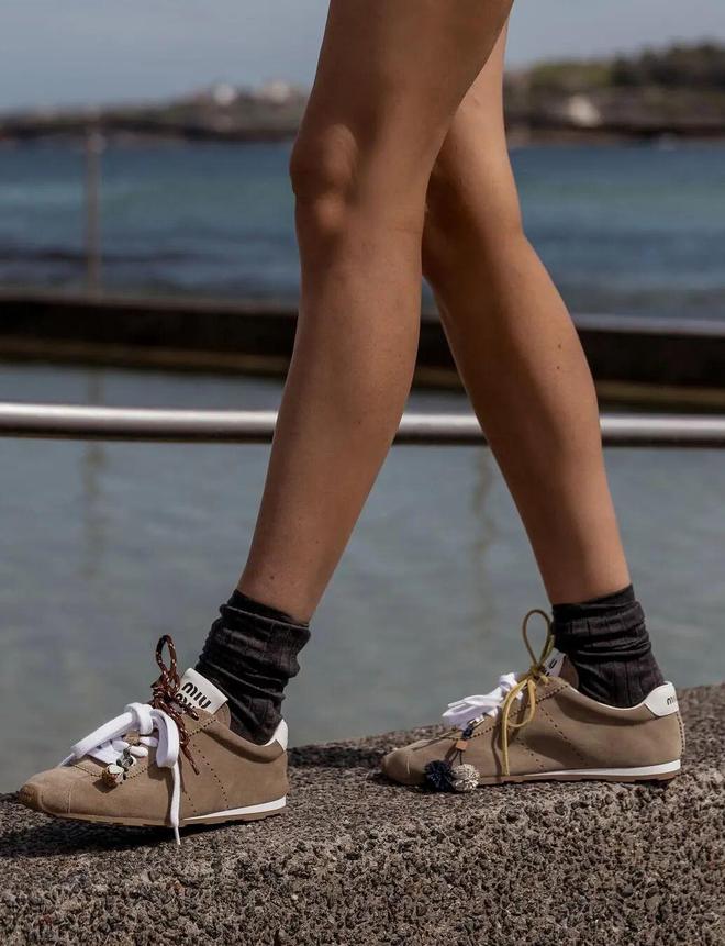 球鞋」不再只是联名、限量款九游会J92025 的「好(图33)