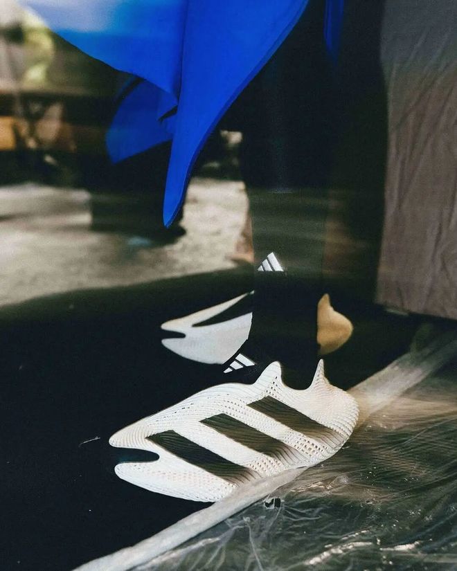 球鞋」不再只是联名、限量款九游会J92025 的「好(图25)